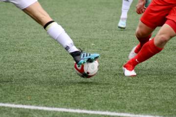 梅西训练中展现超强实力，队友坦言难以应对（配图示意）